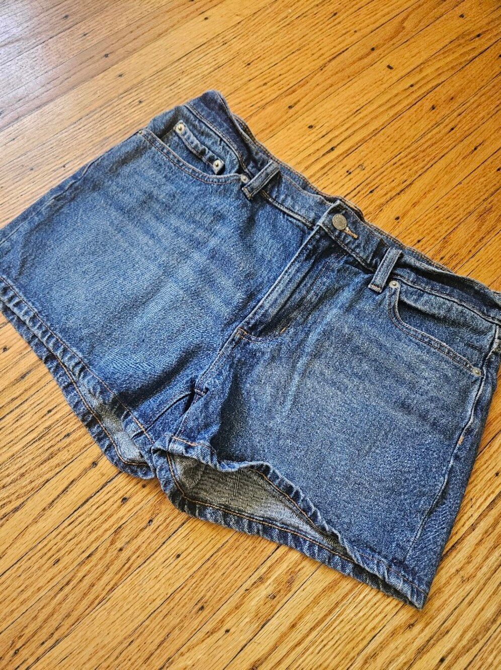 Banana Republic Classic Denim Shorts Size 8 Medium Wash Cuffed Casual